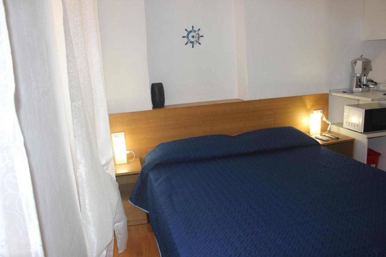 Ca Dei Poi - Loft Il Timone Διαμέρισμα Ριοματζόρε Εξωτερικό φωτογραφία