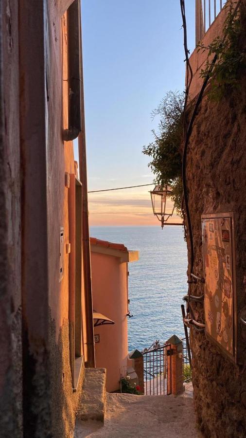 Ca Dei Poi - Loft Il Timone Διαμέρισμα Ριοματζόρε Εξωτερικό φωτογραφία