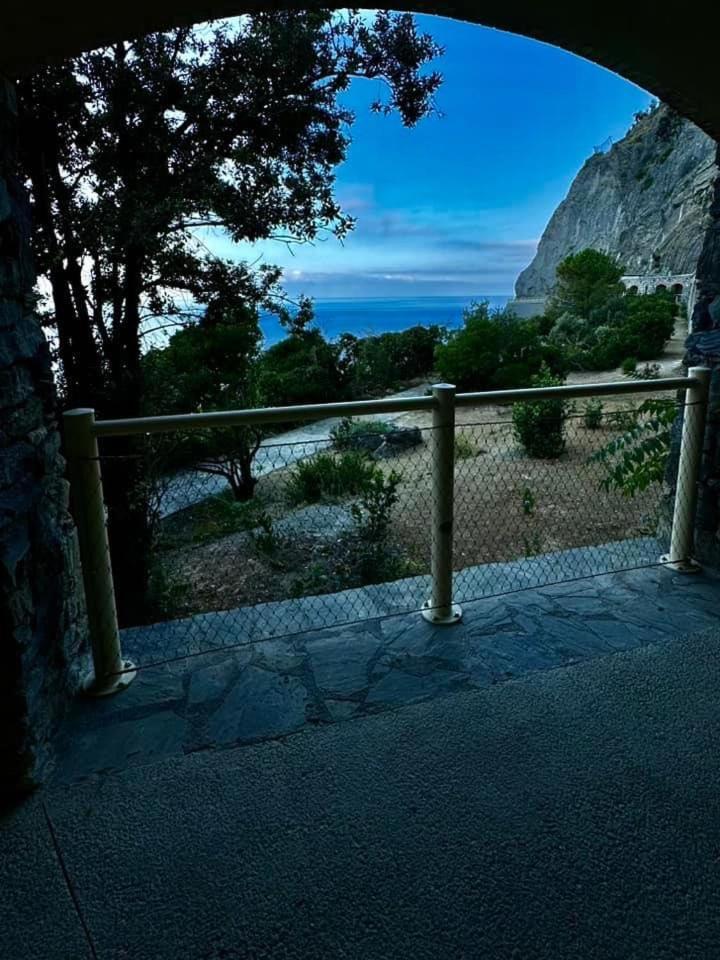 Ca Dei Poi - Loft Il Timone Διαμέρισμα Ριοματζόρε Εξωτερικό φωτογραφία